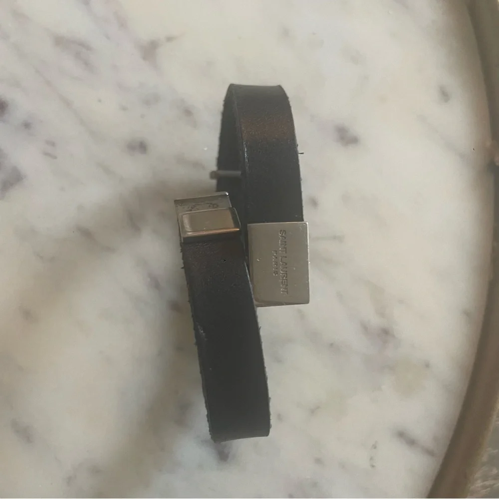 COPY - YSL Saint Laurent Opyum Bracelet Leather - Picture 12 of 13